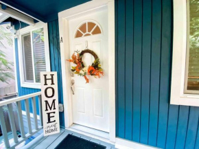 Charming Farmhouse Retreat 2Bd 2Bth with Garage